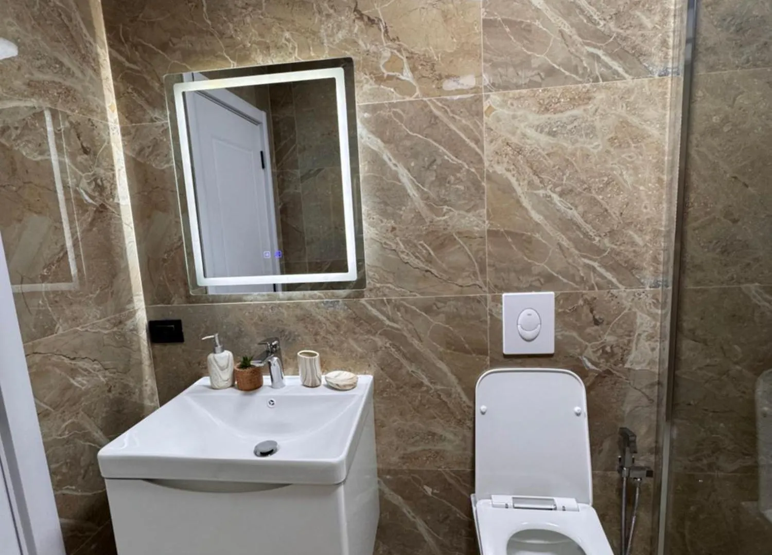 Mia Queens Apartments Durrës